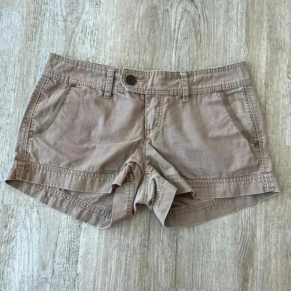 Maurices Pants - Womens Maurices Tan Shorts - 5/6